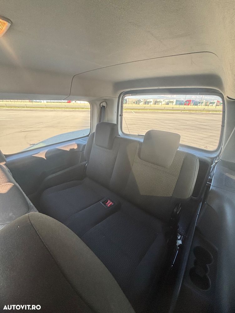 Volkswagen Caddy DSG - 12