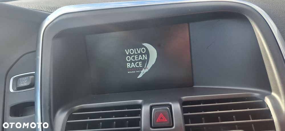 Volvo XC 60 D4 Drive-E Ocean Race - 17