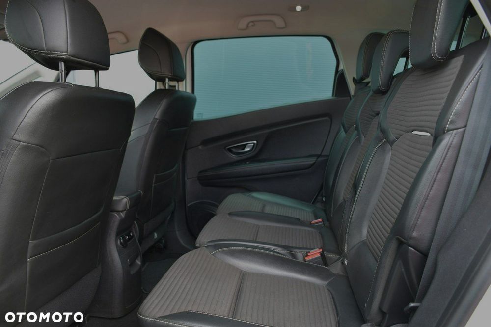 Renault Grand Scenic Gr 1.3 TCe Energy Zen EDC - 20