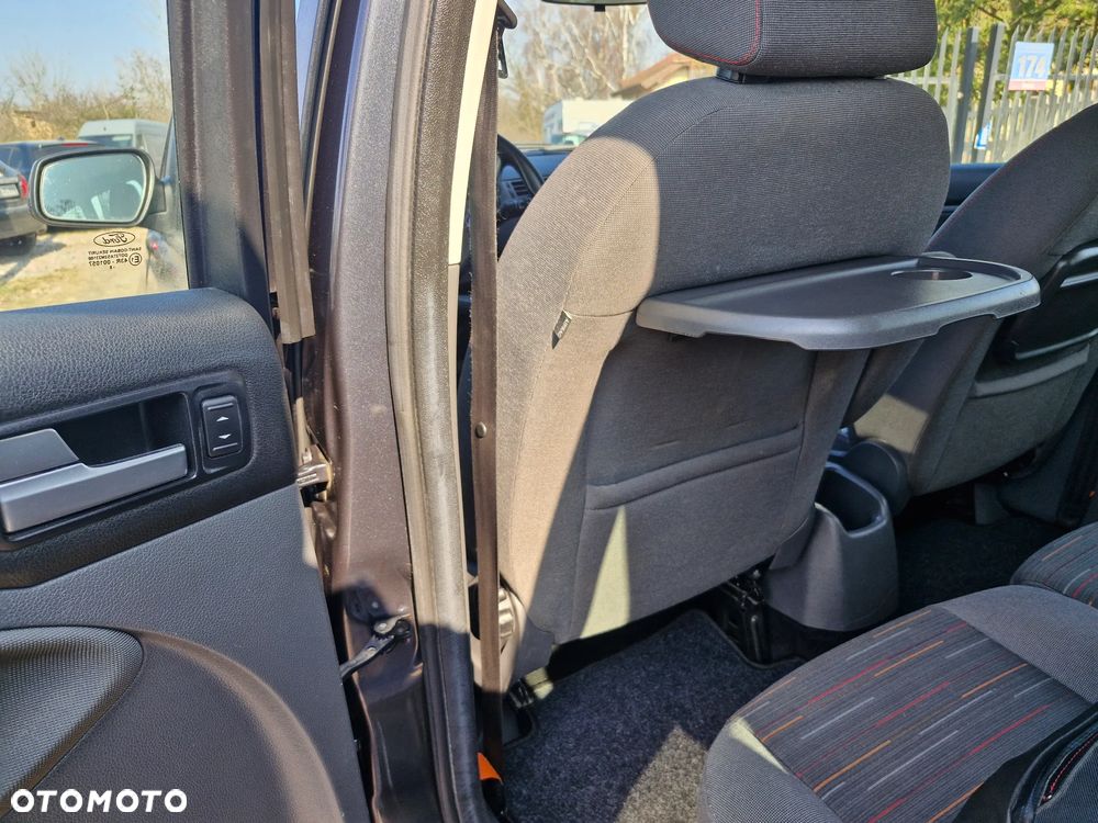 Ford C-MAX 1.8 Style - 11