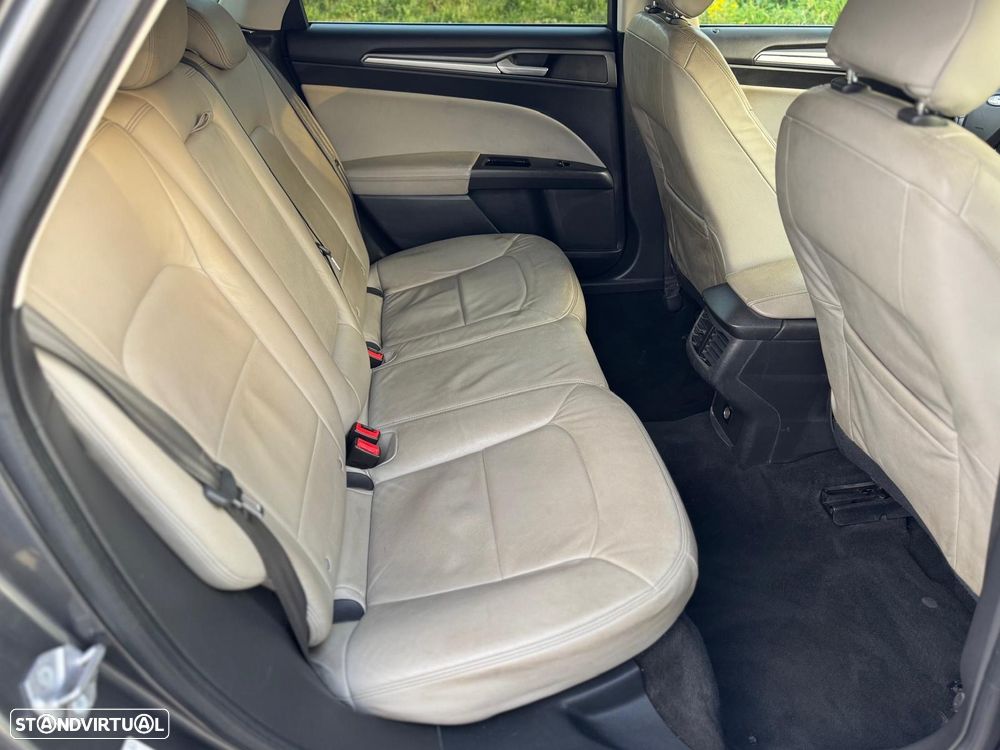 Ford Mondeo SW 1.5 TDCi Business Plus ECOnetic - 12