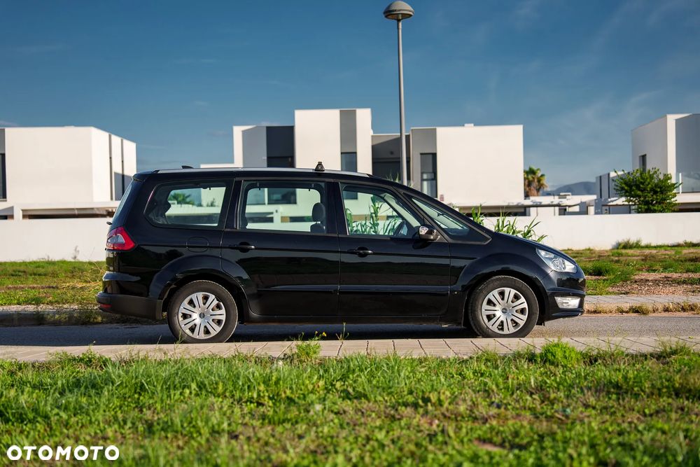 Ford Galaxy - 3