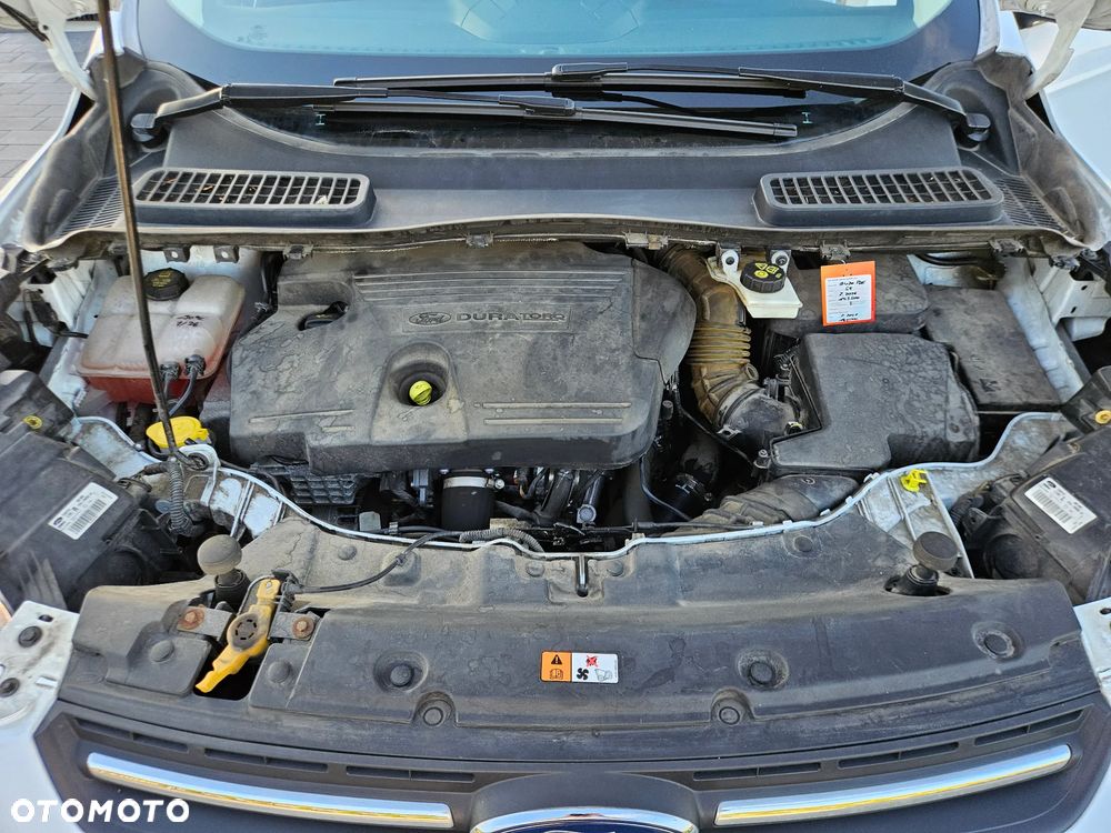 Ford Kuga - 30