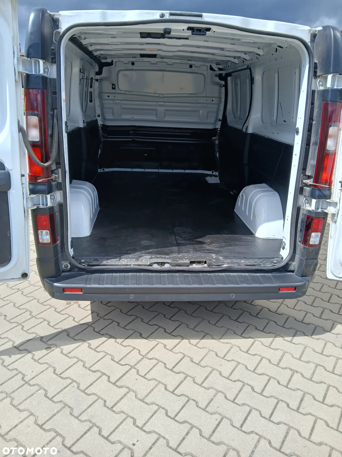 Renault Trafic - 6