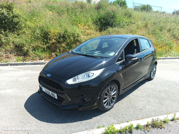Ford Fiesta 1.5 TDCi STLine