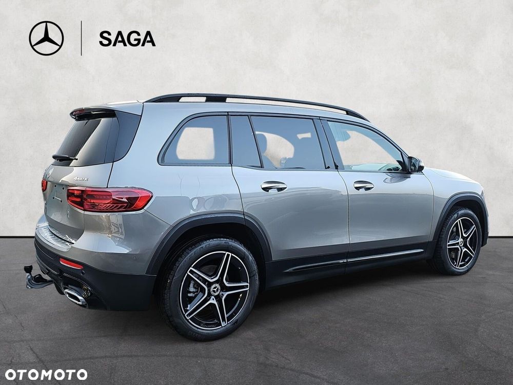 Mercedes-Benz GLB - 5