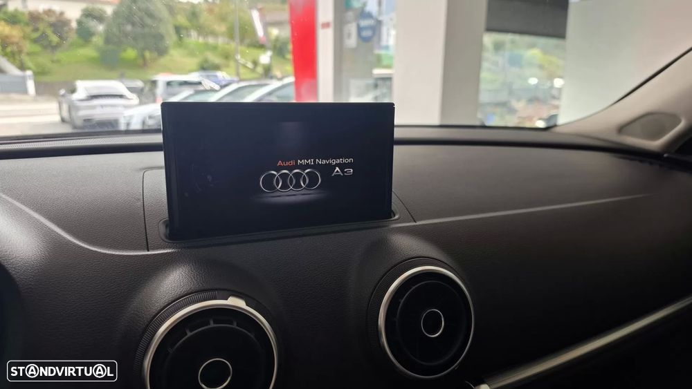 Audi A3 Sportback 1.6 TDI S-line - 40