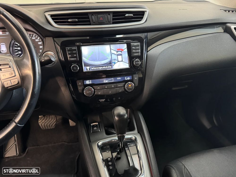 Nissan Qashqai 1.6 dCi Xtronic TEKNA - 15