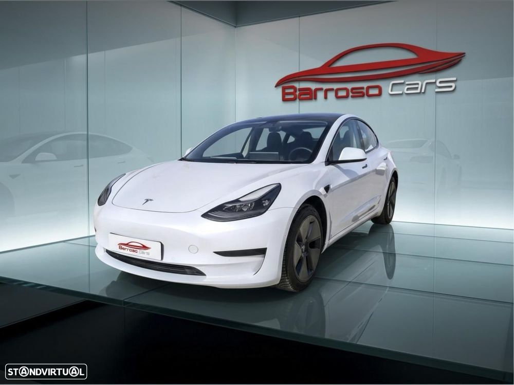 Tesla Model 3 Standard Range Plus RWD - 1