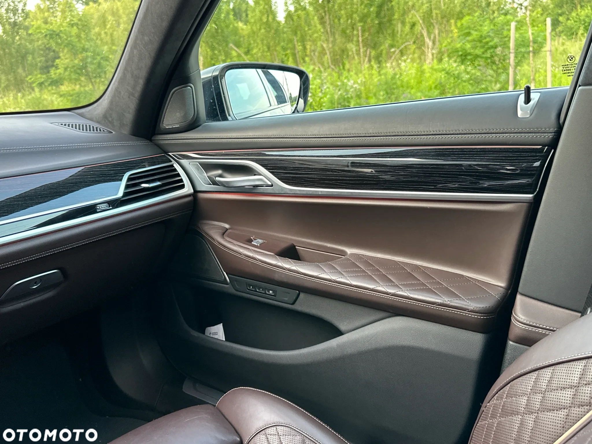 BMW Seria 7 750Li xDrive sport - 22