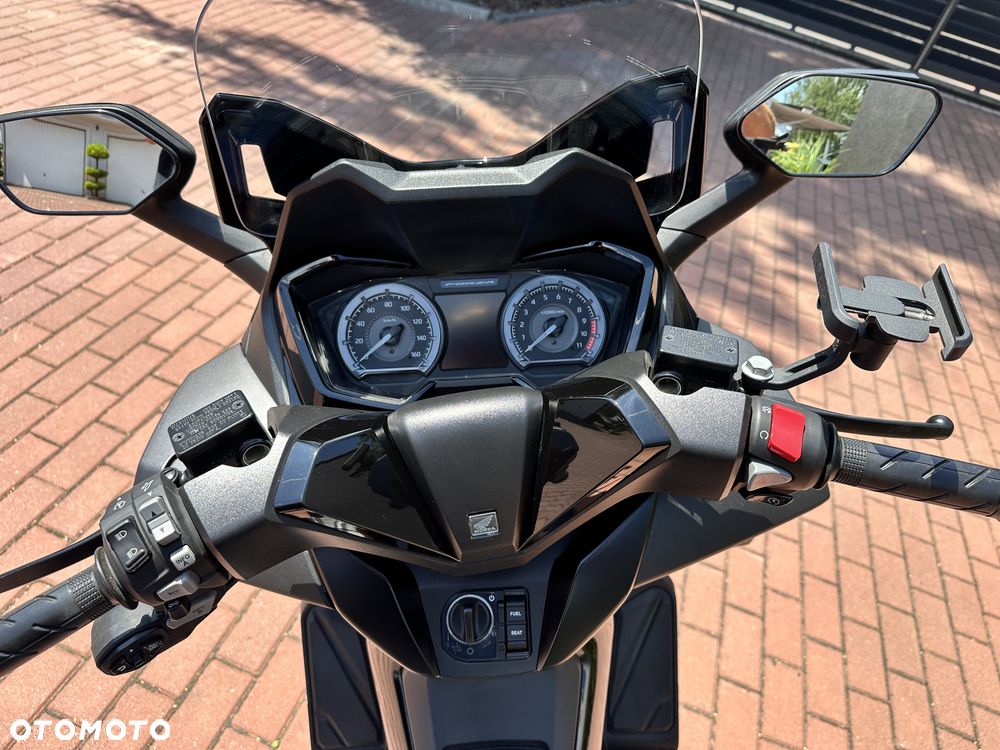 Honda NSS - 8