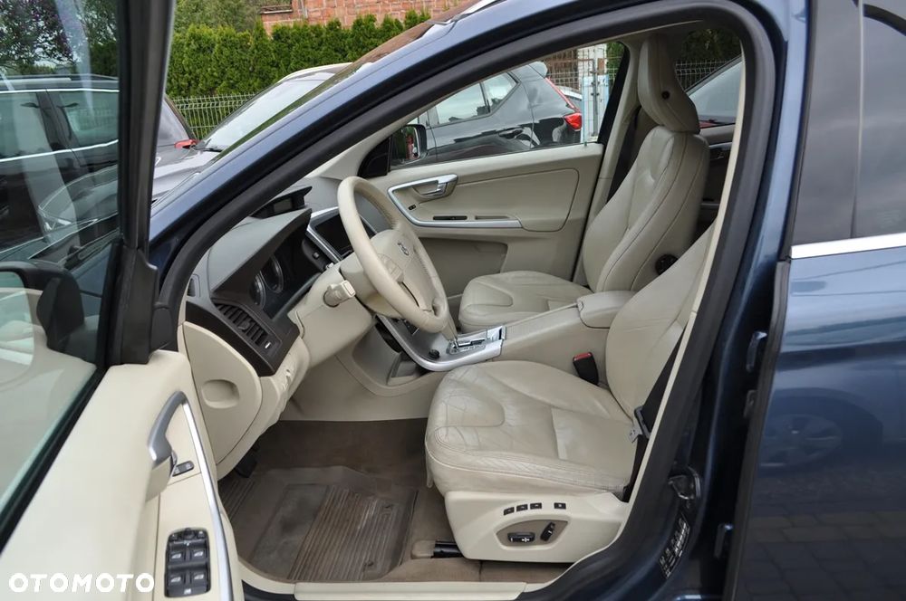 Volvo XC 60 - 14