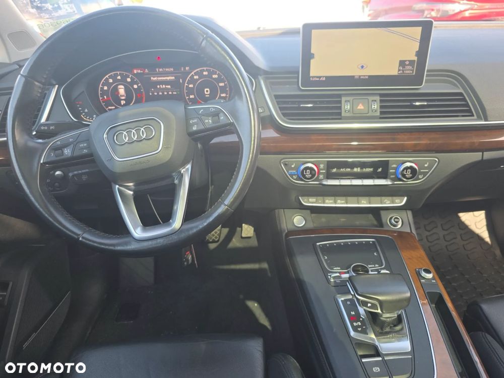Audi Q5 - 11