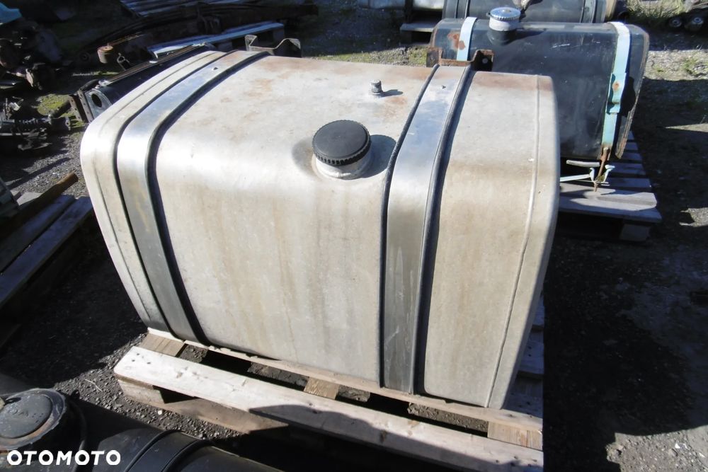 Zbiornik paliwa Man F2000 Tga F90 6x4 8x4 6x6 - 8