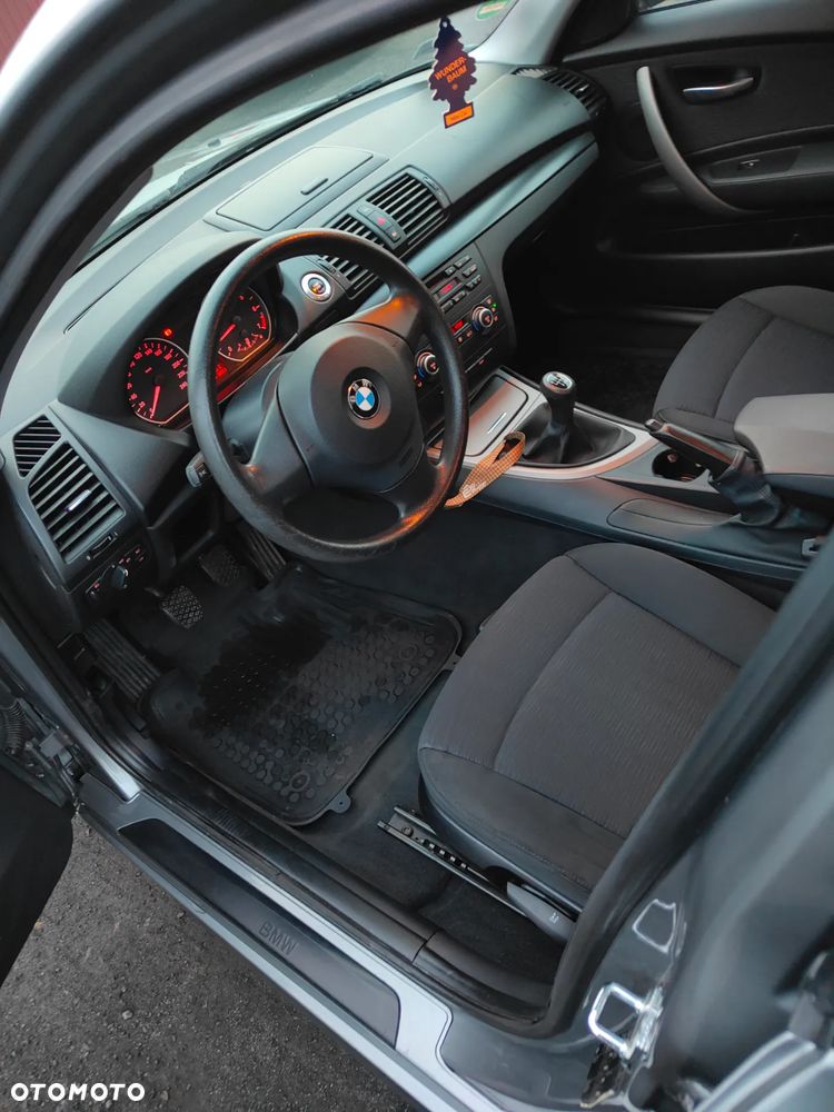 BMW Seria 1 116i - 7