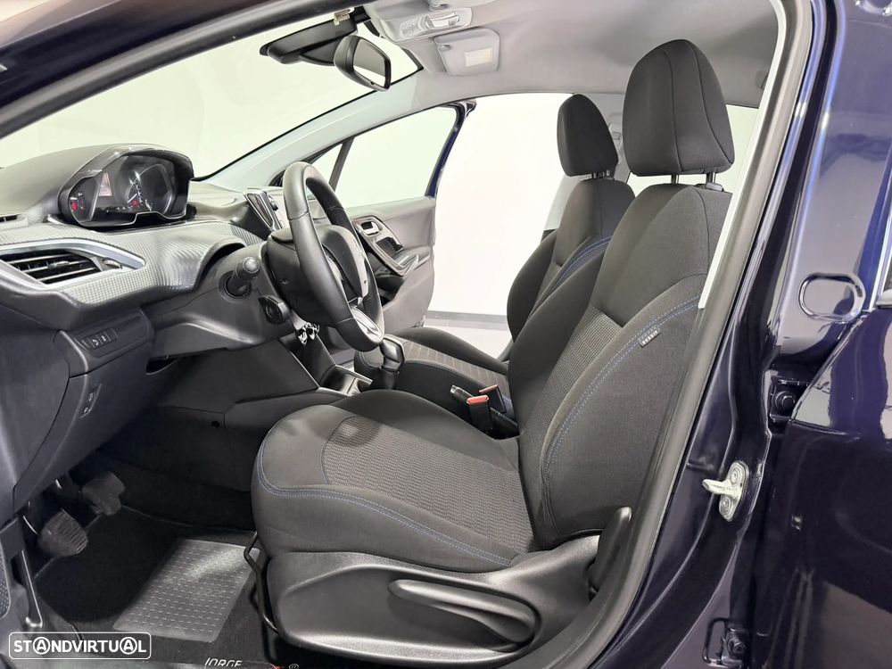 Peugeot 208 1.2 PureTech Style - 35