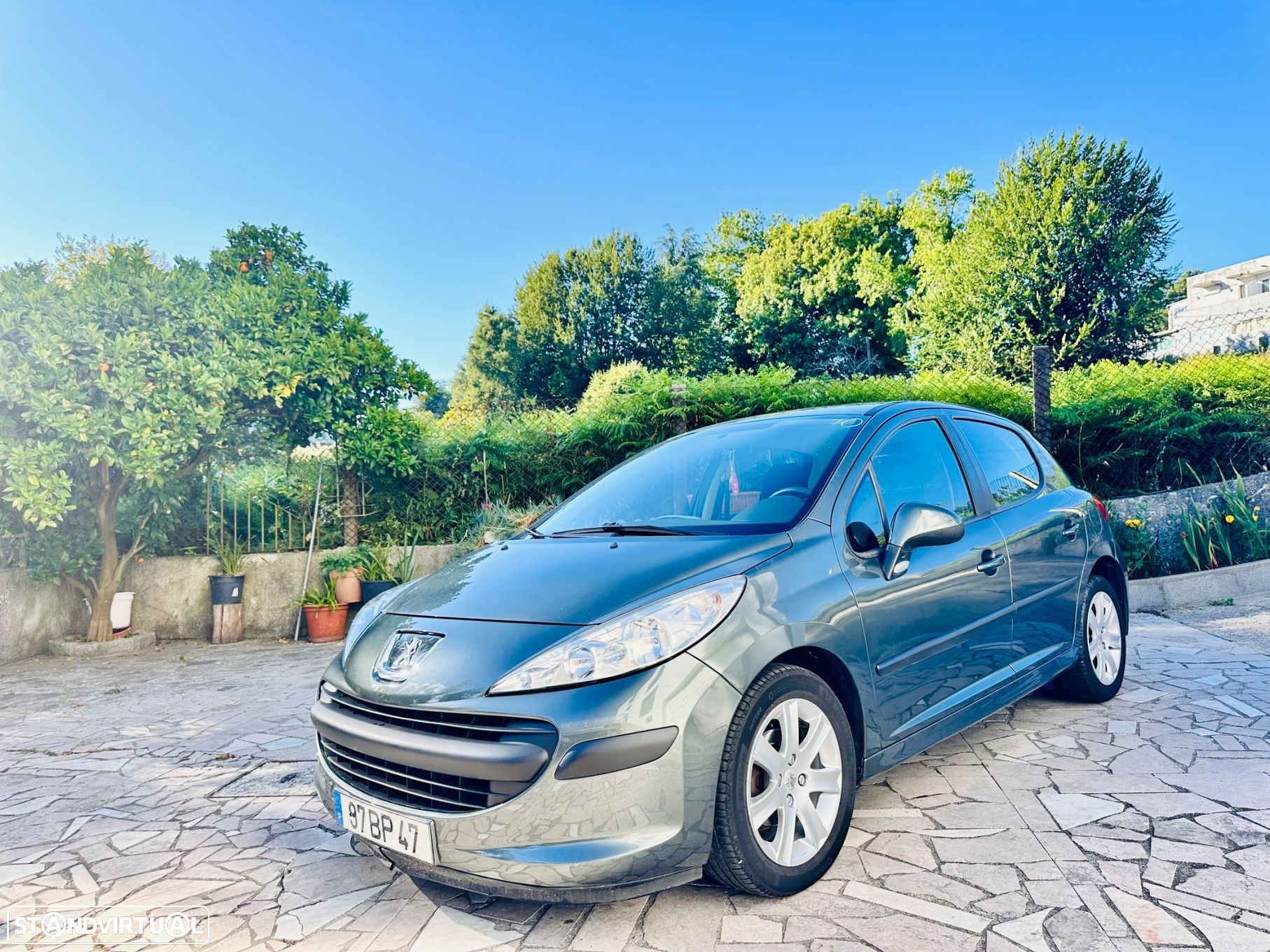 Peugeot 207 1.4 HDi SE Sportium - 2