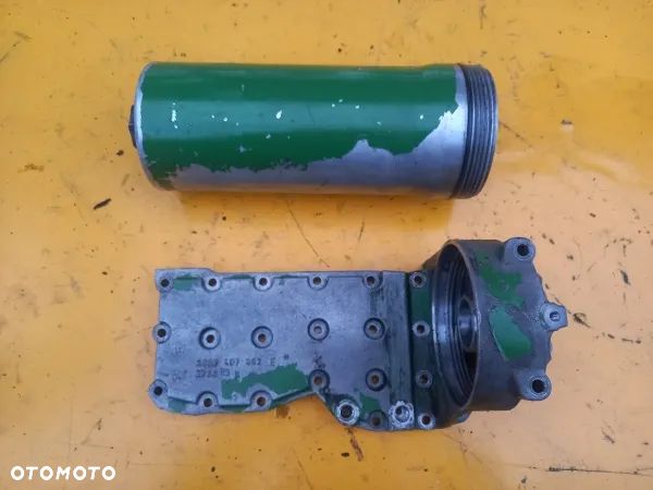 Podstawa mocowanie głowica filtra oleju John Deere 6620 - 1