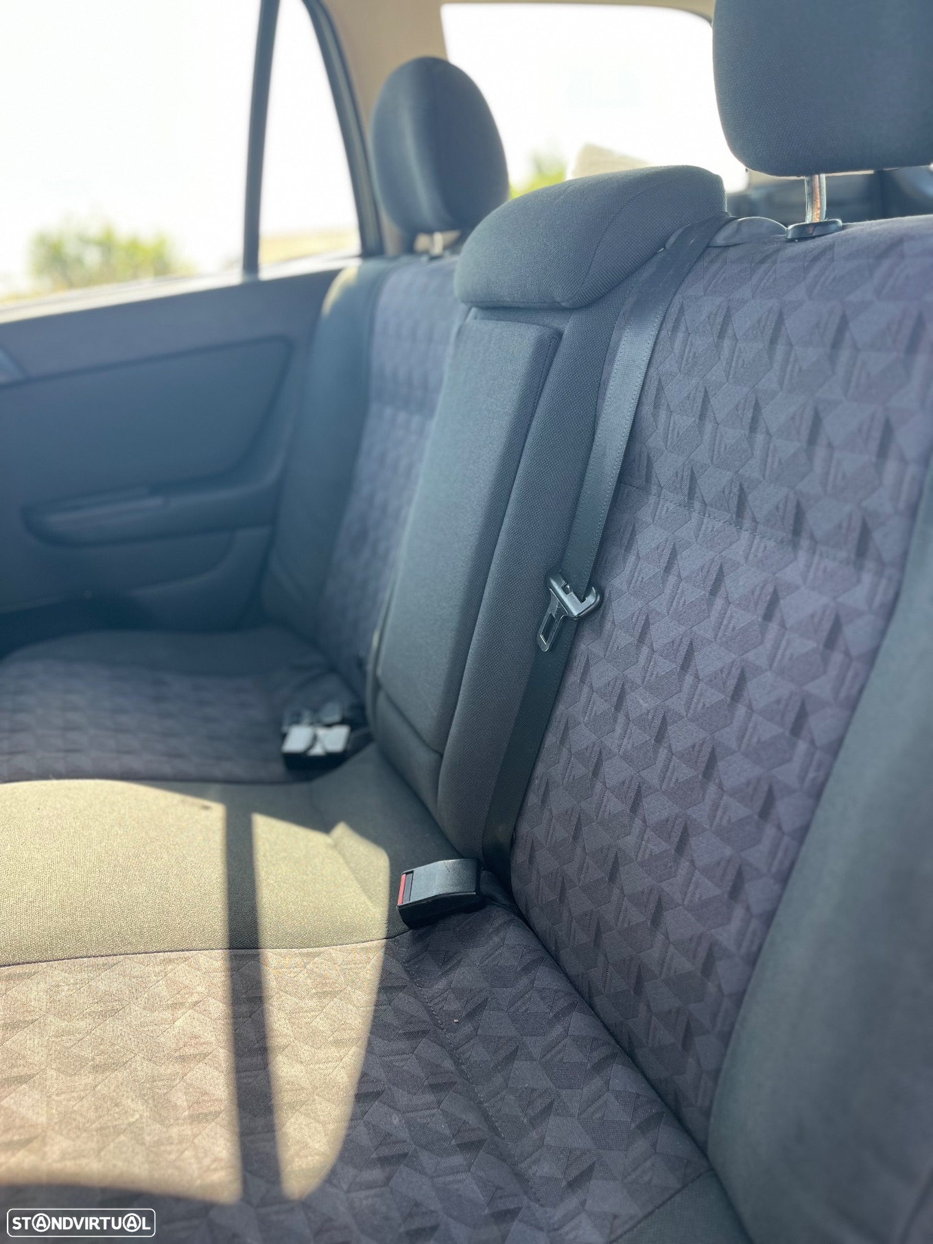 Opel Astra Caravan - 8