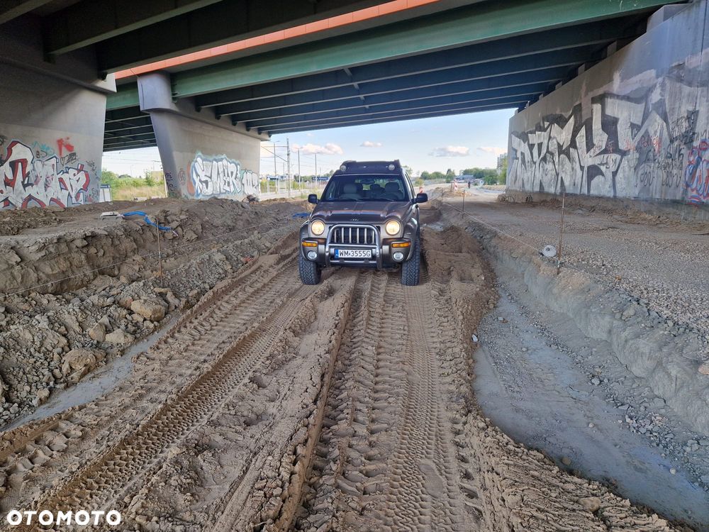 Jeep Cherokee 2.8L CRD Renegade - 5