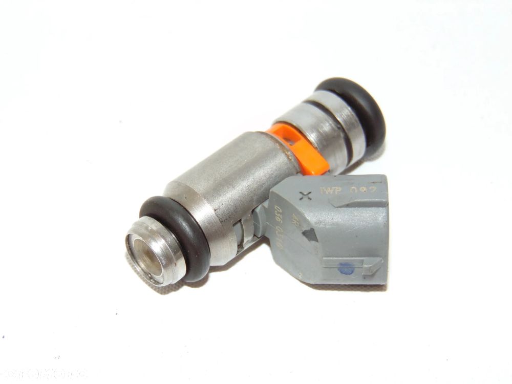 KOMPLET wtryski wtrysk paliwa IWP092 036031G Audi A2 VW Volkswagen Golf 4 IV Polo Seat Leon I Ibiza II 1.4 - 2