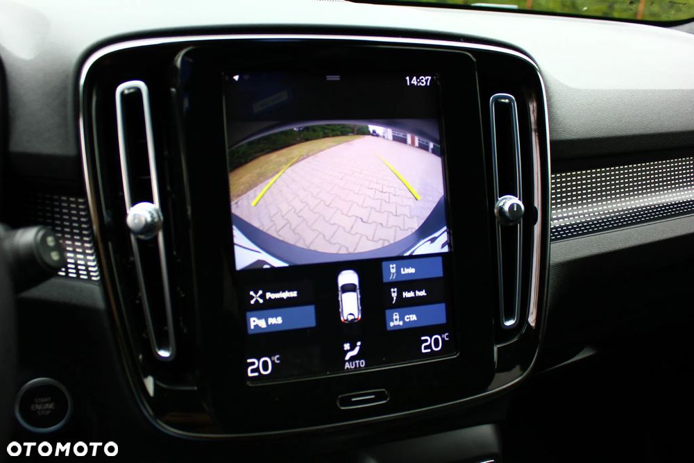 Volvo XC 40 ver-t5-plug--in-hybrid-r--design - 30