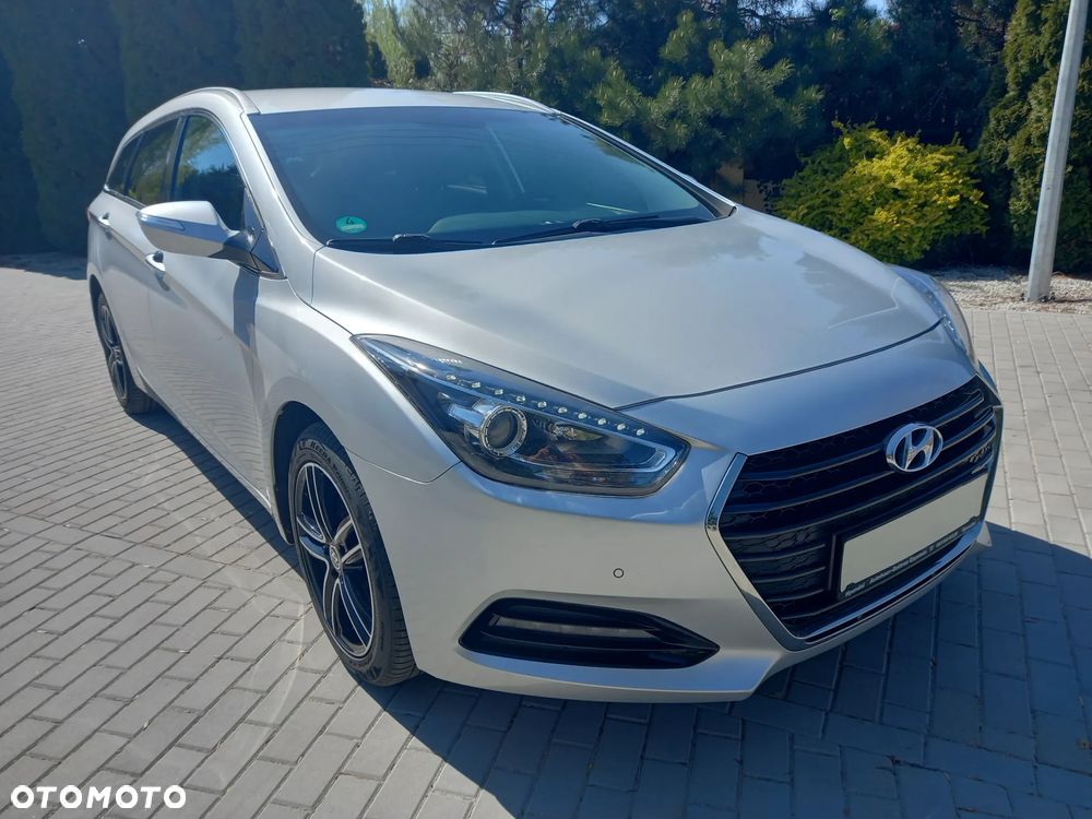 Hyundai i40 Kombi 2.0 Automatik Premium - 12