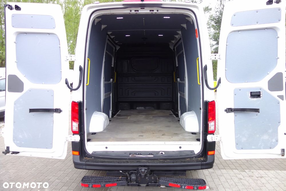 Volkswagen Crafter 2.0 tdi 177 KM L3H2 Klima Poduszki Webasto Kamera 2 x Drzwi Boczne - 12