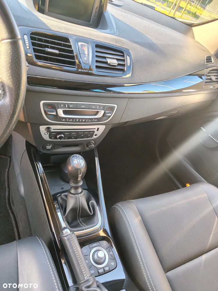 Renault Megane ENERGY dCi 110 Start & Stopp Paris Business - 20
