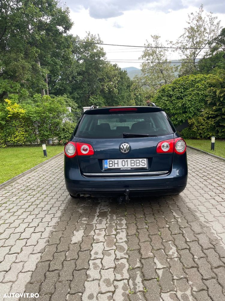 Volkswagen Passat 1.9 TDI DPF Comfortline - 10