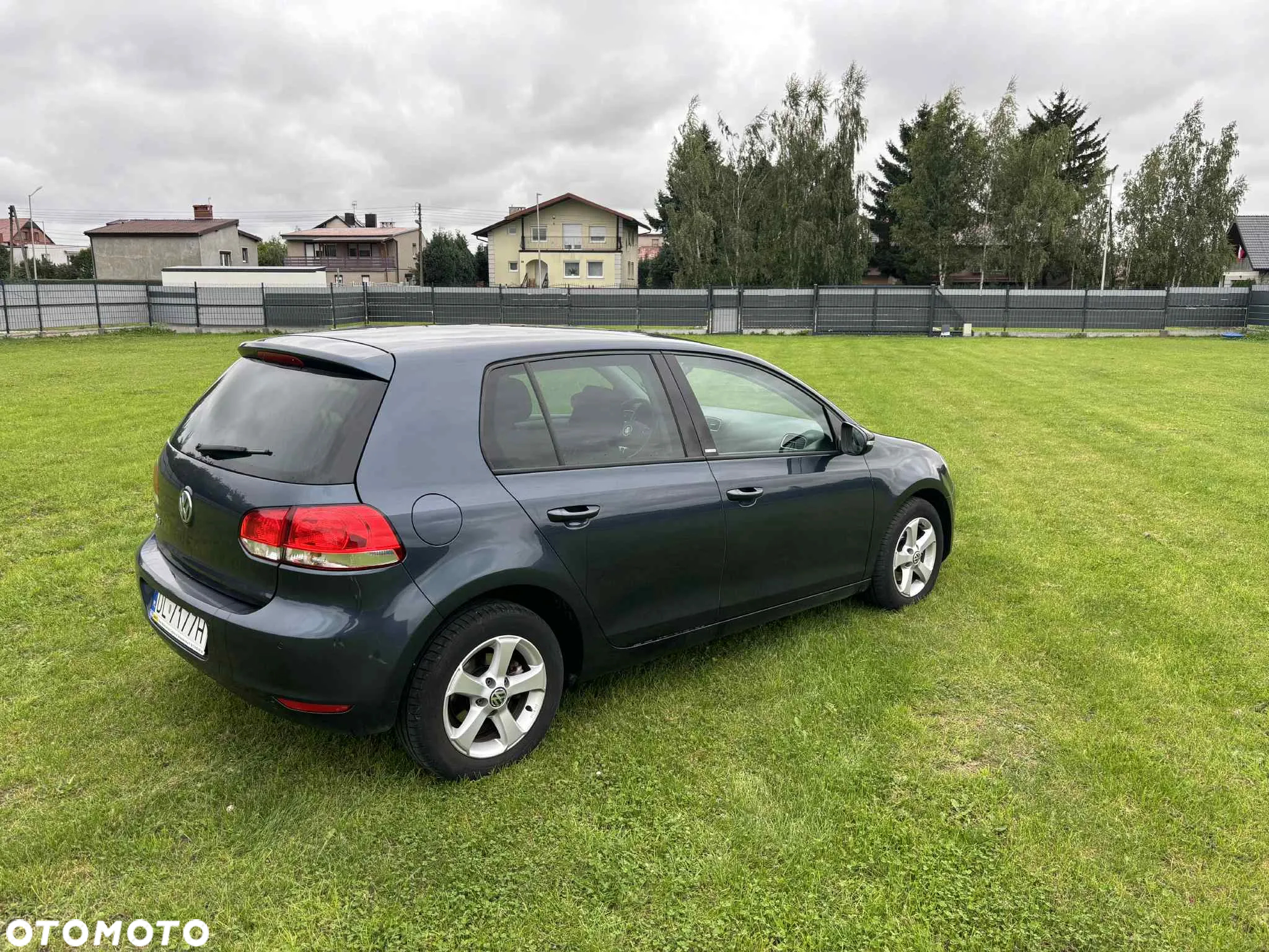 Volkswagen Golf - 5