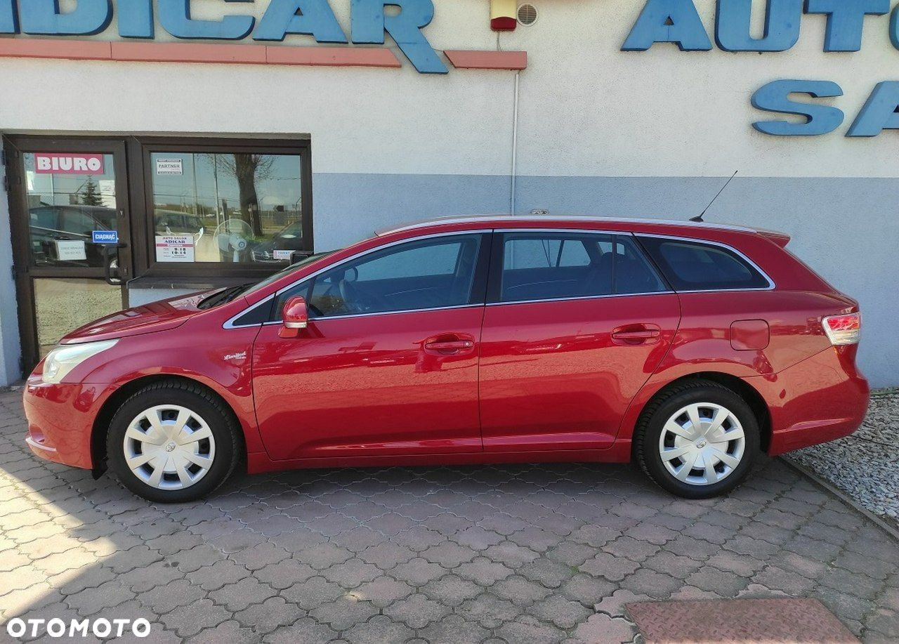 Toyota Avensis - 3