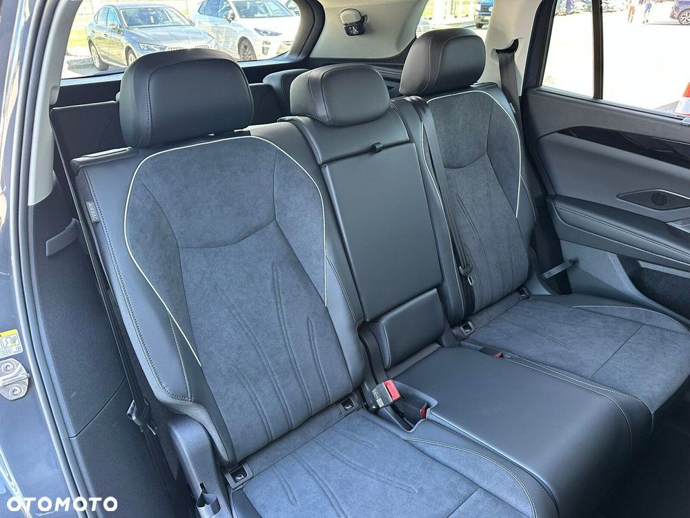 Volkswagen Tayron 2.0 TSI 4Mot Elegance DSG - 18