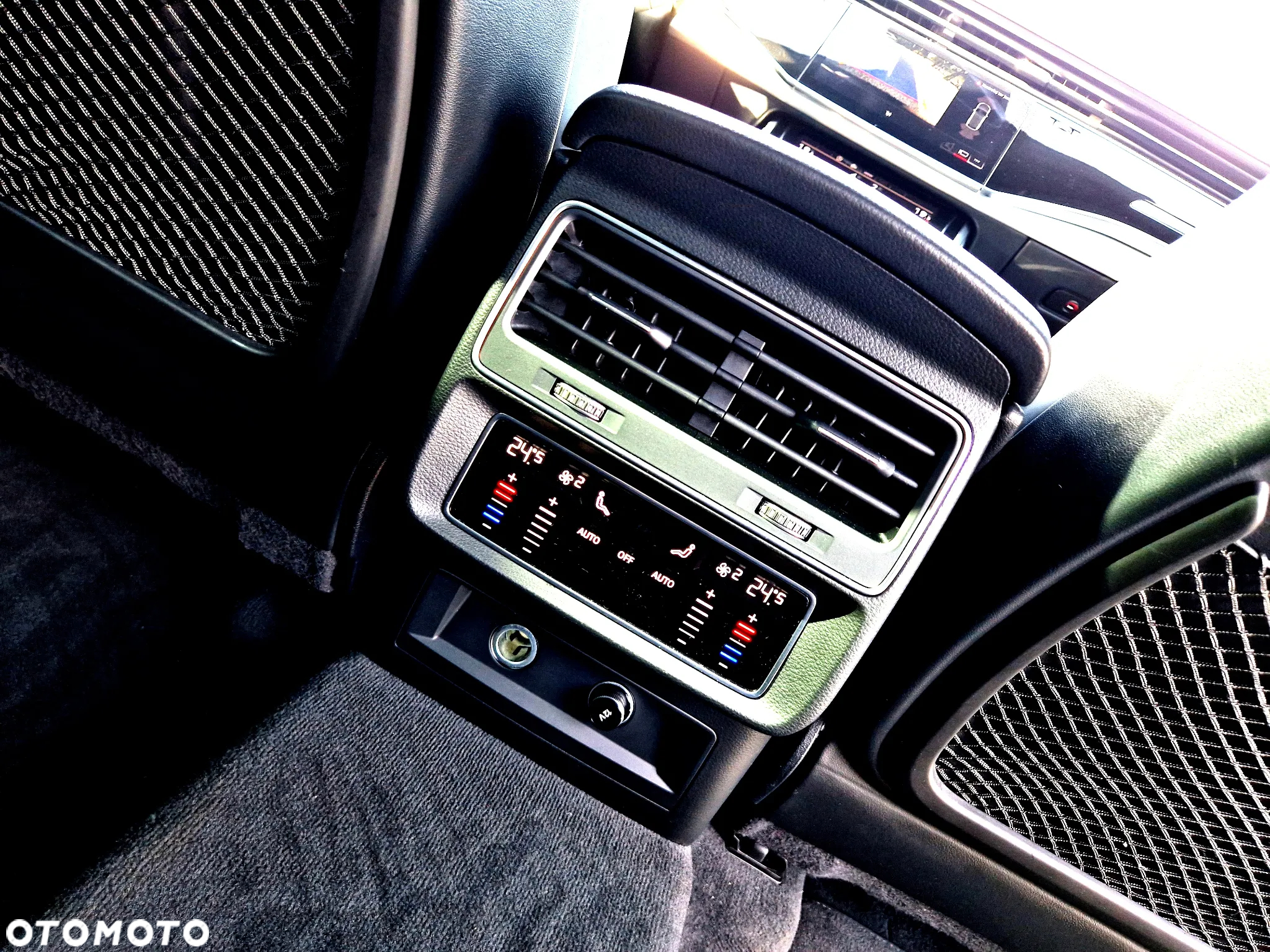 Audi SQ8 TDI mHEV Quattro Tiptronic - 14