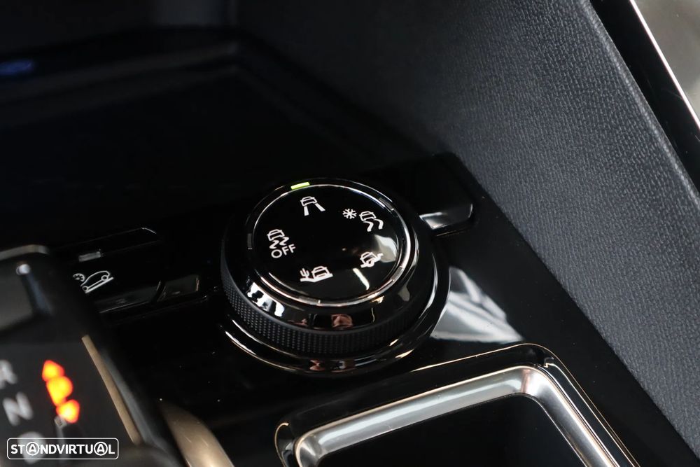 Peugeot 3008 PureTech 130 Stop & Start GPF EAT8 Roadtrip - 27