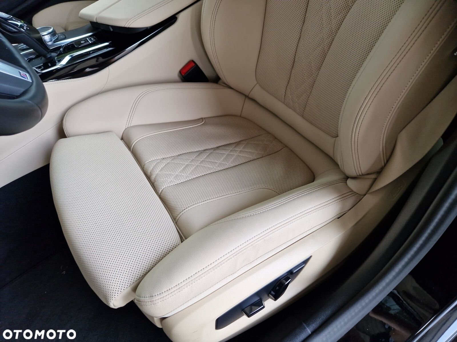BMW Seria 5 - 12