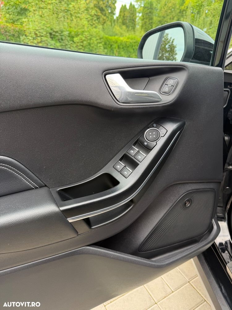 Ford Fiesta - 7