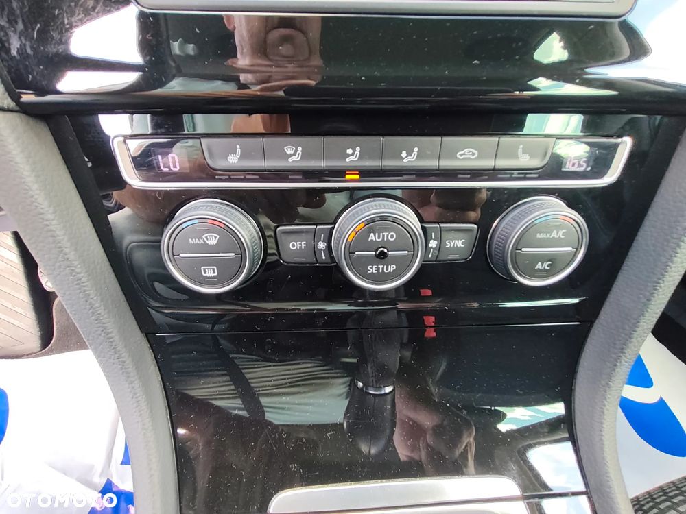 Volkswagen Golf 1.4 TSI BlueMotion Technology Highline - 24