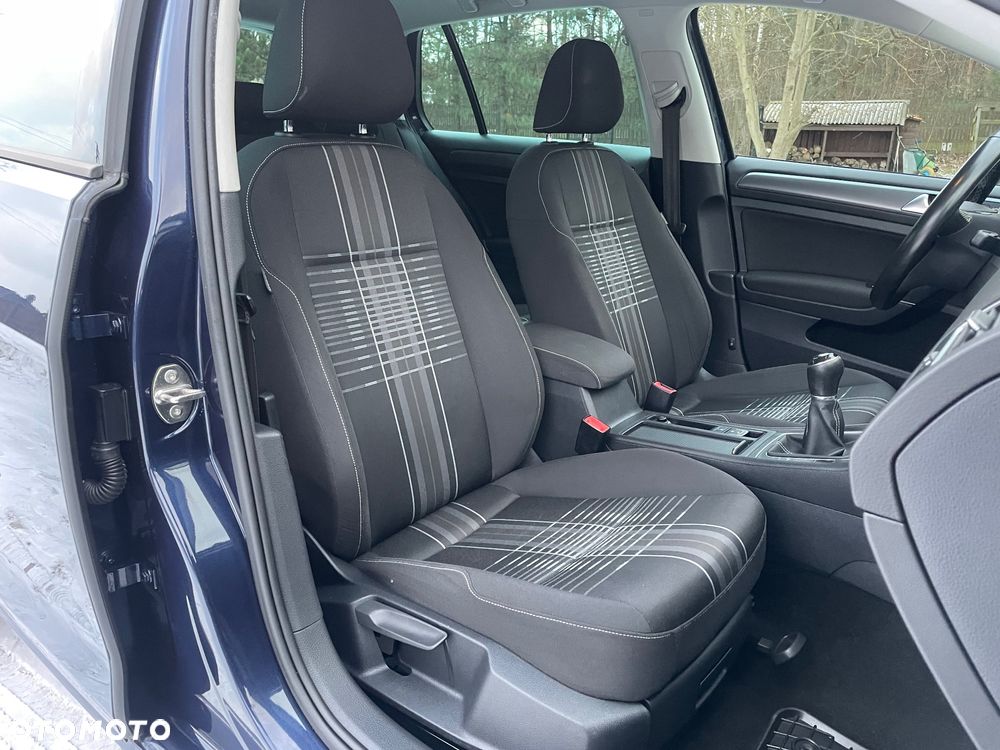 Volkswagen Golf 1.6 TDI BlueMotion Technology Trendline - 18