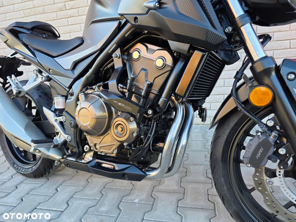 Honda CB - 16