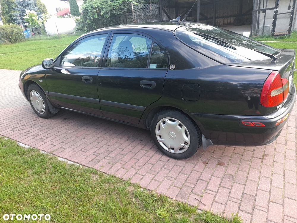 Mitsubishi Carisma - 4
