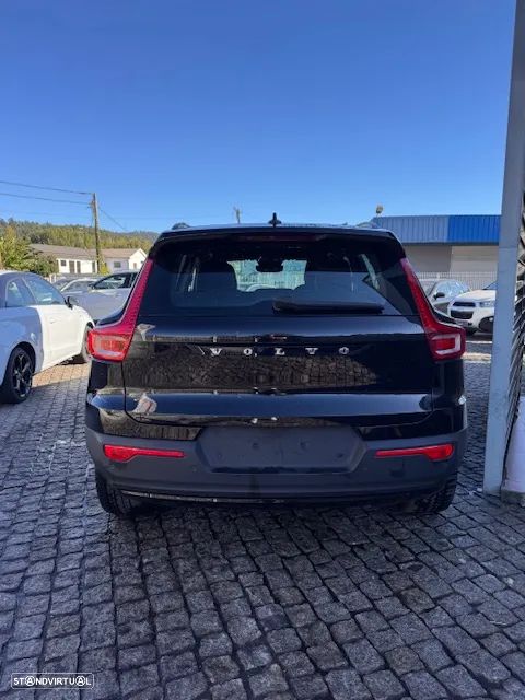 Volvo XC 40 P8 AWD Recharge RDesign - 4