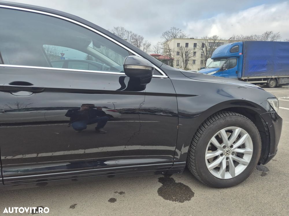 Volkswagen Passat 1.6 TDI (BlueMotion Technology) DSG Comfortline - 8