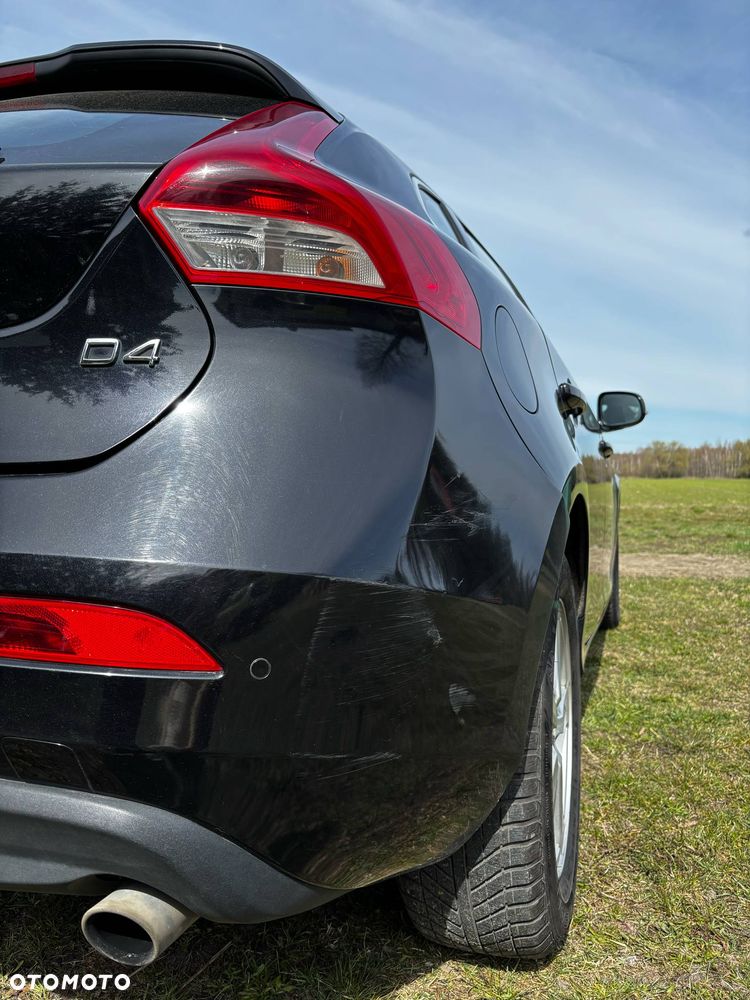 Volvo V40 D4 Momentum - 9