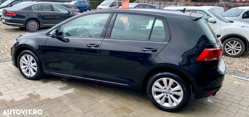 Volkswagen Golf 1.6 TDI BlueMotion Technology Trendline - 4