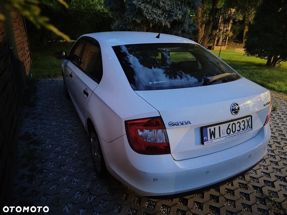 Skoda RAPID 1.2 TSI Active - 3
