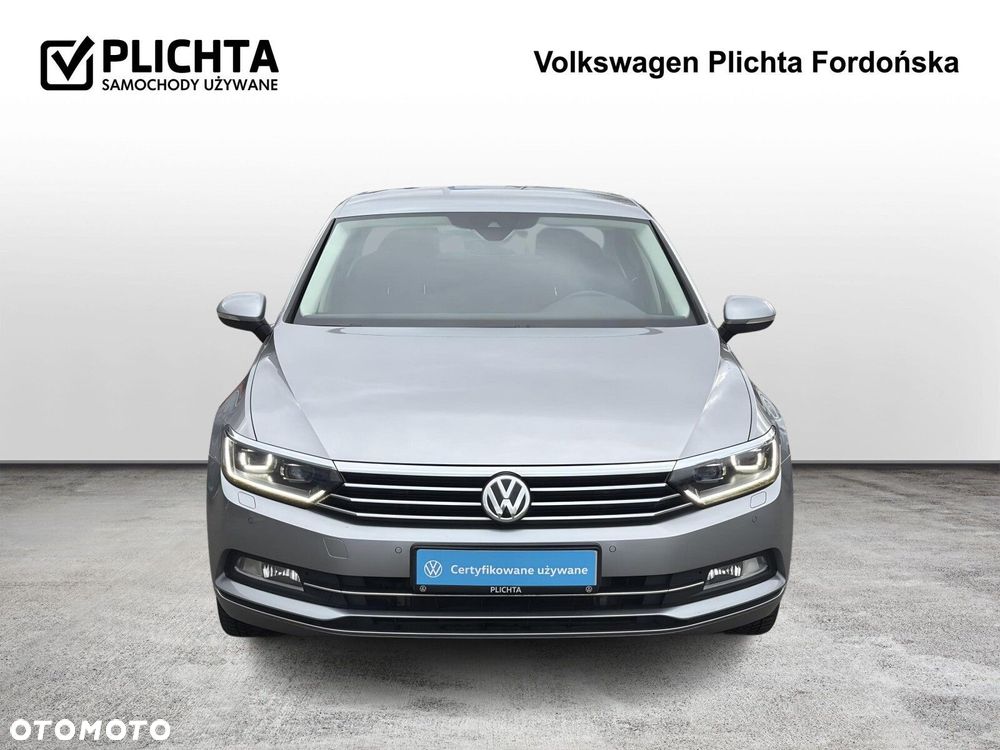 Volkswagen Passat 2.0 TDI SCR Comfortline DSG - 9