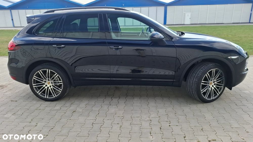 Porsche Cayenne - 6