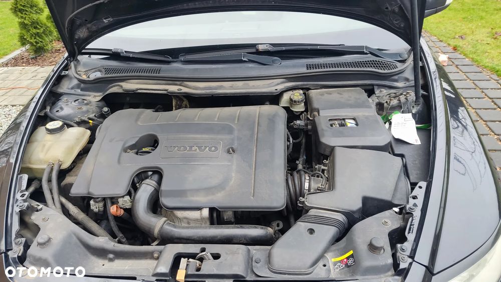 Volvo V50 1.6D DRIVe Momentum - 13