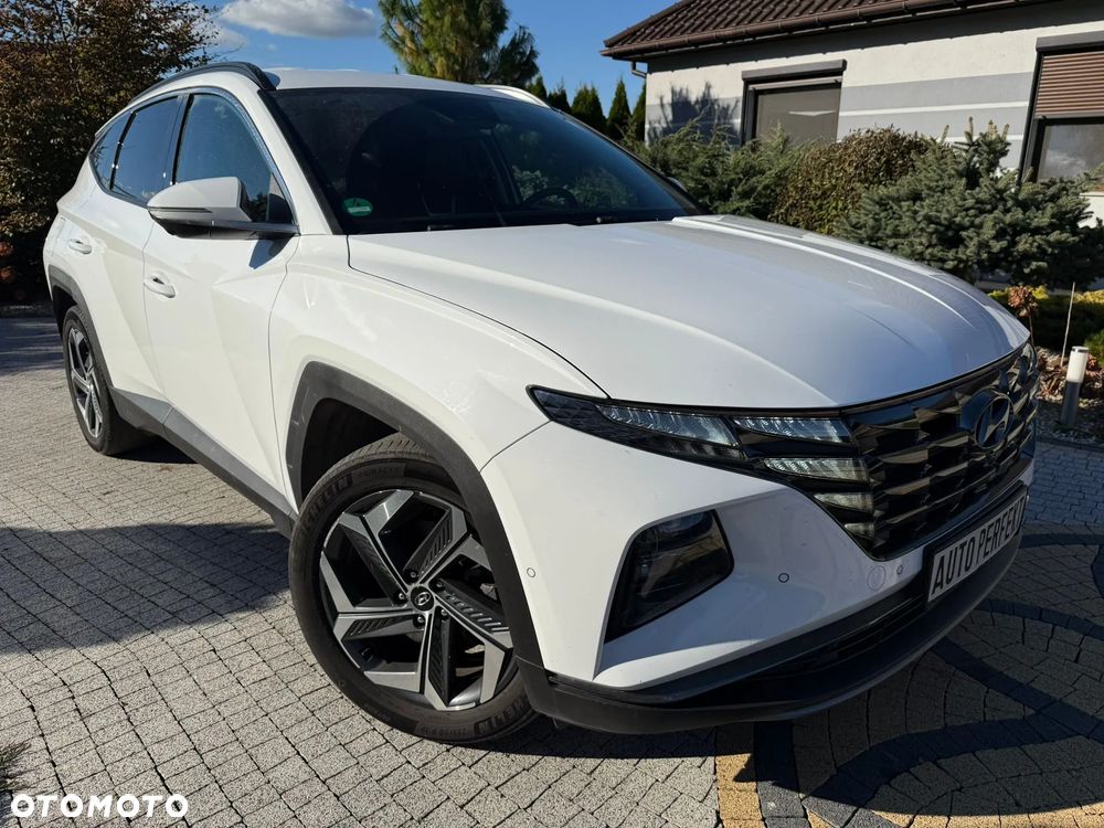 Hyundai Tucson 1.6 T-GDi PHEV Executive 4WD - 1